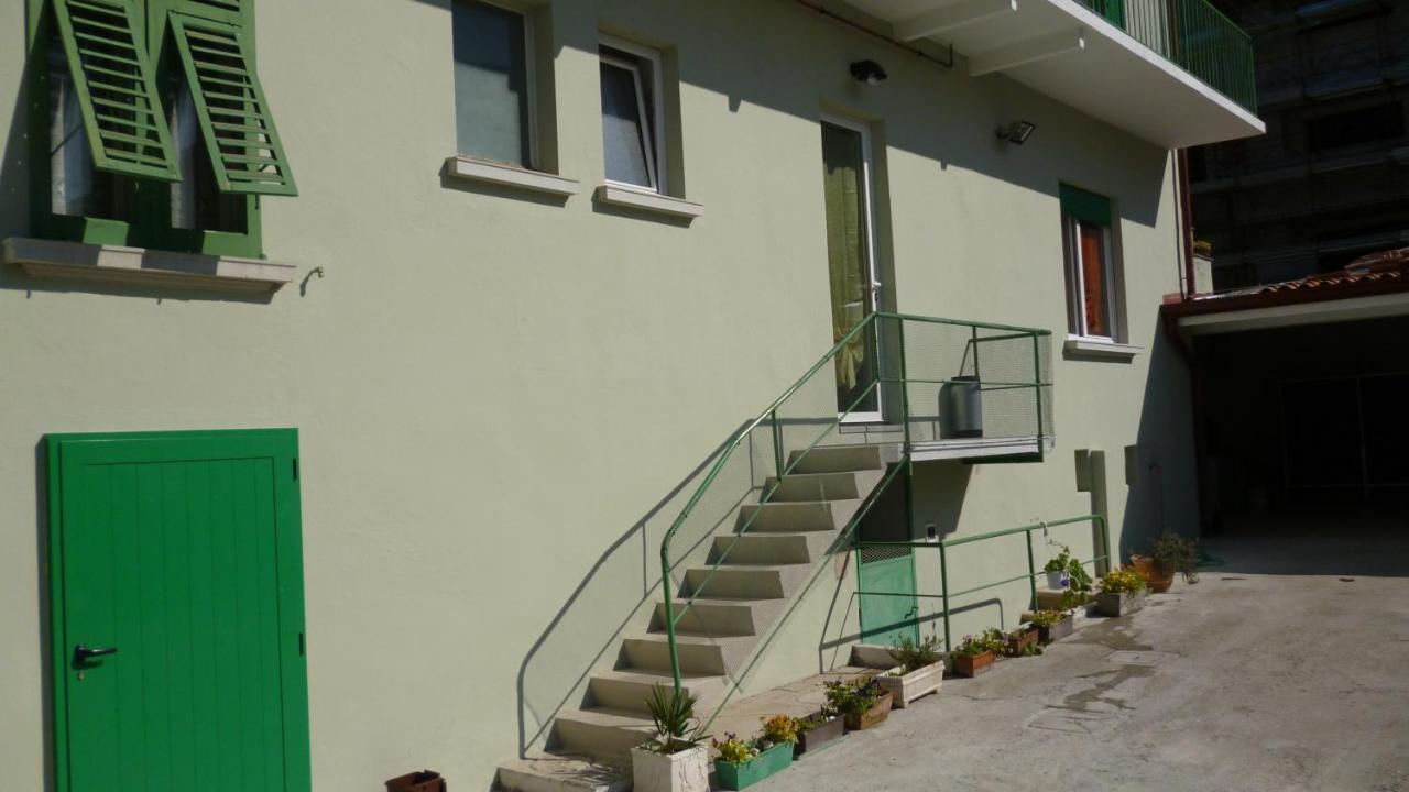 Gorizia Vacanze Appartamento In Villa Con Parcheggio Экстерьер фото